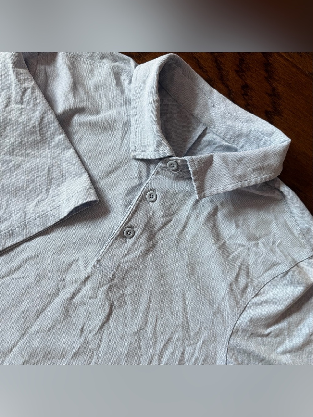 Lululemon Men’s Polo Shirt Medium Light Blue Short Sleeve Stretch Performance